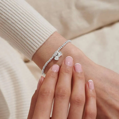 A Little 'I Love You' Bracelet
